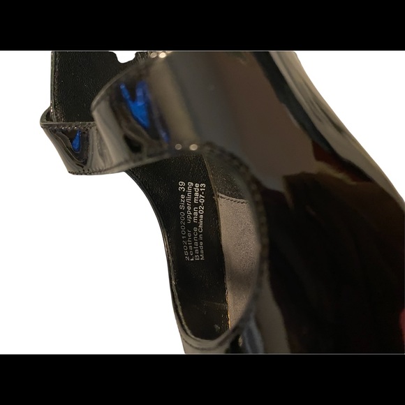 Dansko Sz 9 - Perfect for those on your feet frequently!! - Picture 5 of 5